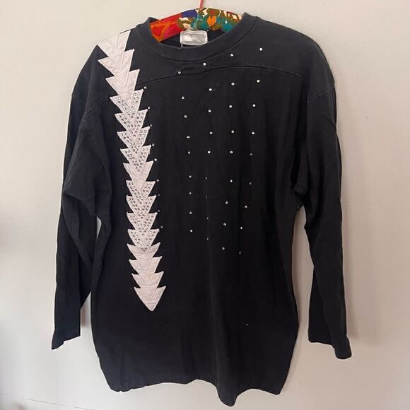 1980’s vintage women’s black bedazzled sweat shirt - Picture 2 of 5